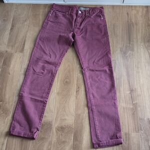 Standard Cloth Skinny Tapered Jean